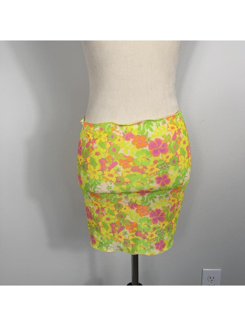 Kulani Kinis Colorful Floral Mesh Sarong Coverup Wrap Skirt One Size - Picture 4 of 5